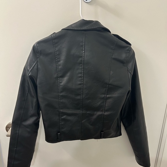 Faux leather jacket - Picture 2 of 3